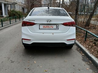 2018 Hyundai Solaris II, белый, 1500000 рублей, вид 3