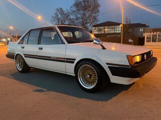 1982 Toyota Carina III (A60), белый, 990000 рублей, вид 1