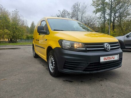 2017 Volkswagen Caddy, жёлтый, 1650000 рублей, вид 2