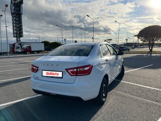 2017 Lada (ВАЗ) Vesta I, белый, 670000 рублей, вид 4