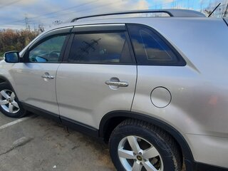 2012 Kia Sorento II Рестайлинг, серебристый, 1800000 рублей, вид 4