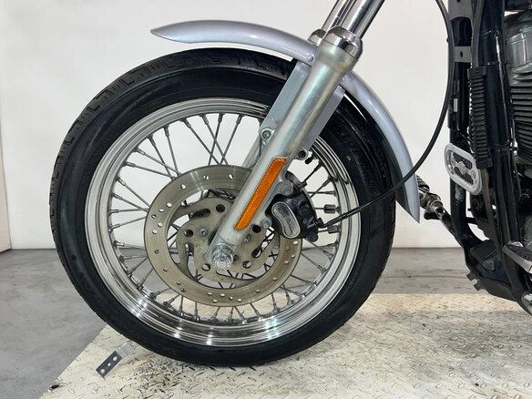2002 Harley-Davidson Dyna Super Glide, серебристый, 650000 рублей - вид 12