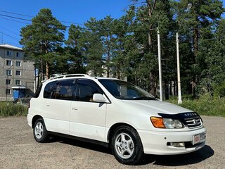 2000 Toyota Ipsum I (M10), белый, 720000 рублей, вид 4