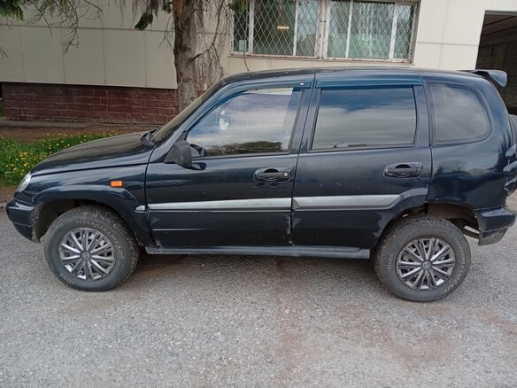 2007 Chevrolet Niva I, чёрный, 299990 рублей - вид 3