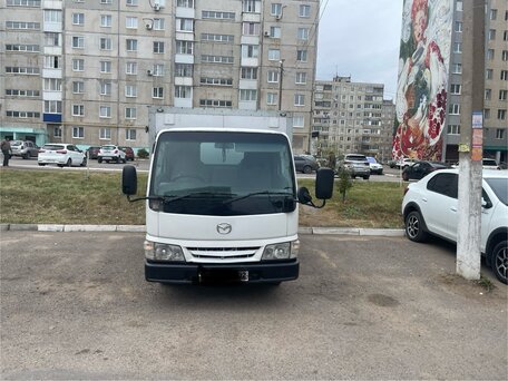 2001 Mazda Titan, белый, 1000000 рублей, вид 1