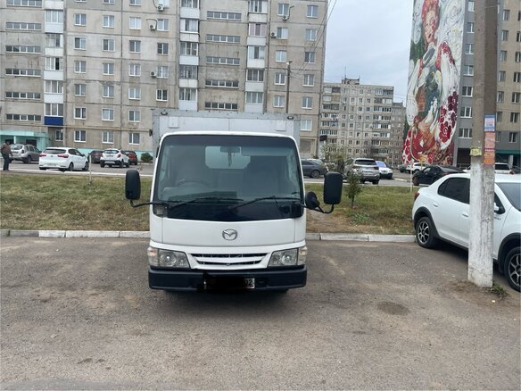 2001 Mazda Titan, белый, 1000000 рублей