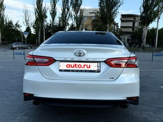 2019 Toyota Camry VIII (XV70), белый, 3700000 рублей, вид 5