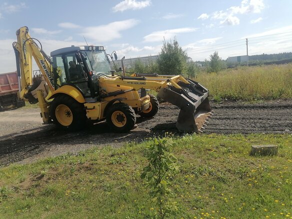 2007 New Holland B90B, жёлтый, 3990000 рублей - вид 3