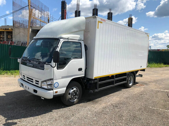 2004 Isuzu Elf (N-series), белый, 1800000 рублей