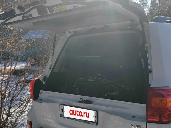 2013 Toyota Land Cruiser 200 Series Рестайлинг 1, белый, 3500000 рублей - вид 10