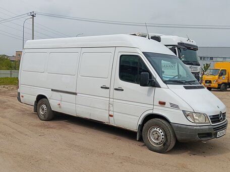 2017 Mercedes-Benz Sprinter Classic, белый, 1900000 рублей, вид 2