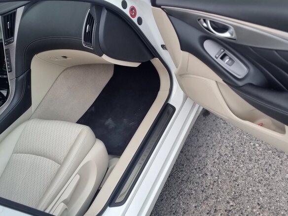 2017 Infiniti Q50 I Рестайлинг, белый, 2200000 рублей - вид 9