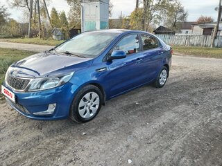 2013 Kia Rio III, белый, 800000 рублей, вид 1