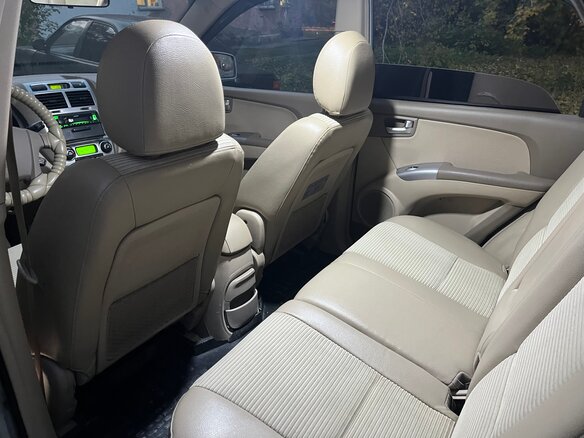 2007 Kia Sportage II, серебристый, 850000 рублей - вид 4