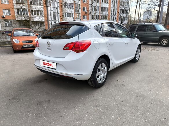 2012 Opel Astra J Рестайлинг, белый, 710000 рублей - вид 8