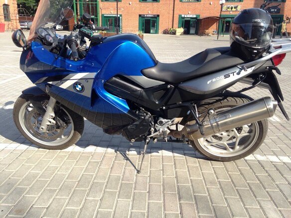 2011 BMW F 800 ST, синий