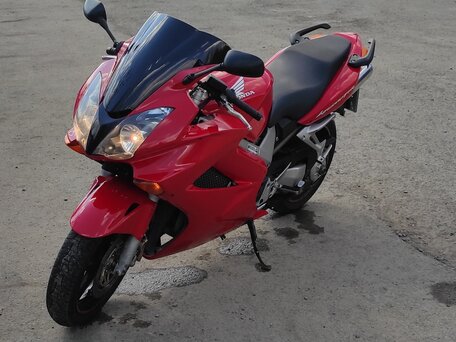 2003 Honda VFR 800, красный, 520000 рублей, вид 5