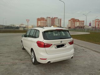 2019 BMW 2 серии Gran Tourer Gran Tourer 218d F46 Рестайлинг, белый, 1700000 рублей, вид 5