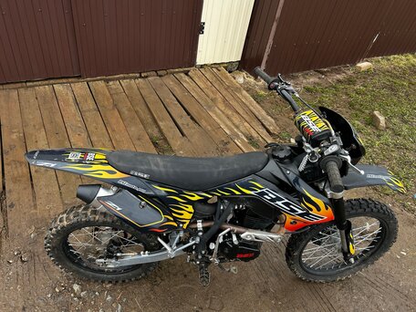 2023 BSE Z1, чёрный, 99000 рублей, вид 1