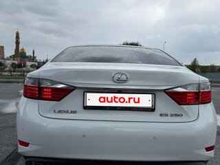 2014 Lexus ES 250 VI, белый, 2330000 рублей, вид 5