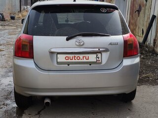 2001 Toyota Allex I, серебристый, 665000 рублей, вид 2