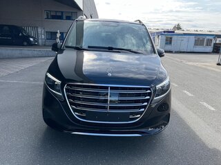 2026 Mercedes-Benz V-Класс Extra Long 300 d экстра длинный III (W447) Рестайлинг 2, чёрный, 13899000 рублей, вид 3