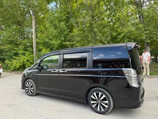 2012 Honda Stepwgn Spada IV Рестайлинг, чёрный, 1690000 рублей, вид 5