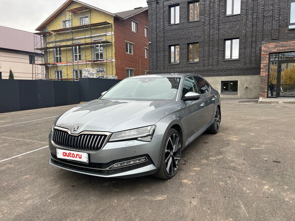 2019 Skoda Superb III Рестайлинг, серый, 2500000 рублей - вид 25