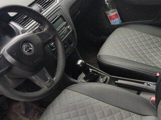 2015 Skoda Rapid I, белый, 399000 рублей, вид 5