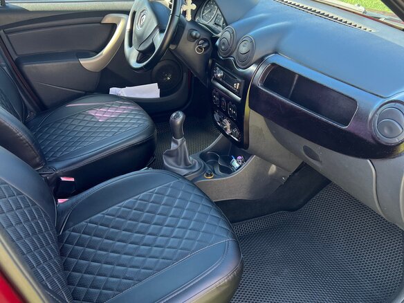 2010 Renault Logan I Рестайлинг, красный, 450000 рублей - вид 9