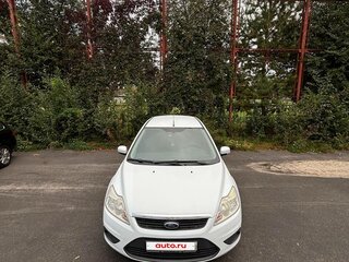 2010 Ford Focus II Рестайлинг, белый, 620000 рублей, вид 3
