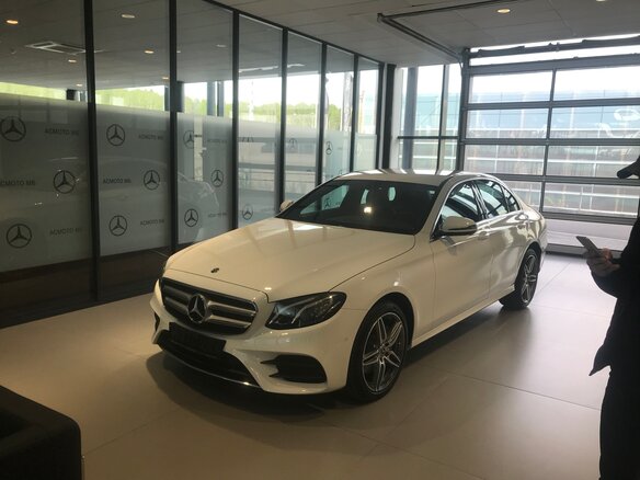 2018 Mercedes-Benz E-Класс 200 V (W213, S213, C238), белый, 3999999 рублей