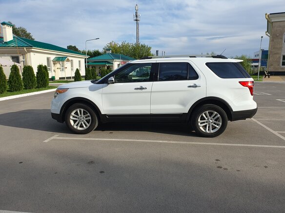2015 Ford Explorer V, белый, 2250000 рублей - вид 6