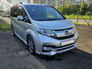 2016 Honda Stepwgn Spada V, серебристый, 2050000 рублей, вид 1