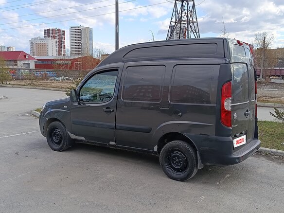 2008 Fiat Doblo I Рестайлинг, серый, 600000 рублей - вид 3