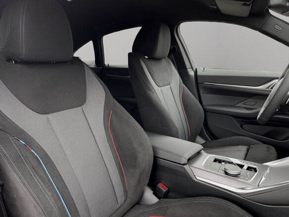 2025 BMW 4 серии Gran Coupe 430i xDrive G22, G23, G26 Рестайлинг, белый, 9200000 рублей - вид 9