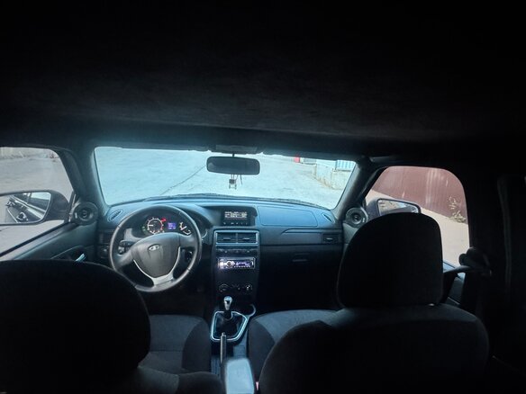 2015 Lada (ВАЗ) Priora I Рестайлинг, чёрный, 580000 рублей - вид 10