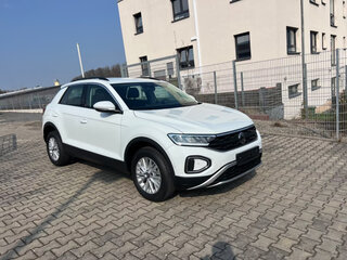 2026 Volkswagen T-Roc I Рестайлинг, белый, 3479138 рублей, вид 1
