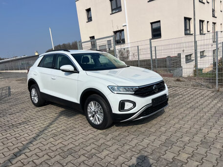 2026 Volkswagen T-Roc I Рестайлинг, белый, 3479138 рублей, вид 1