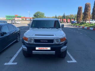 2022 Toyota FJ Cruiser, белый, 4100000 рублей, вид 3