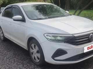 2020 Volkswagen Polo VI, белый, 999999 рублей, вид 1
