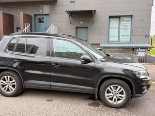 2011 Volkswagen Tiguan I Рестайлинг, чёрный, 1150000 рублей, вид 3