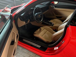 2021 Porsche 911 Carrera 4S VIII (992), оранжевый, 15200000 рублей, вид 4