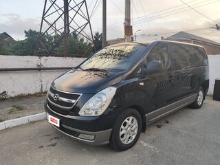 2011 Hyundai H-1 II, чёрный, 1780000 рублей, вид 1