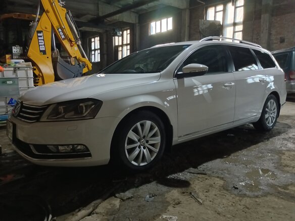 2012 Volkswagen Passat B7, белый, 850000 рублей - вид 11