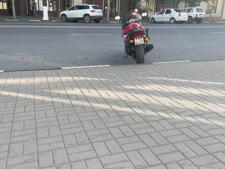 1993 Honda CBR 1000F, фиолетовый, 270000 рублей, вид 2