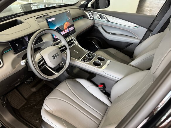 2026 Geely Galaxy M7, чёрный - вид 10