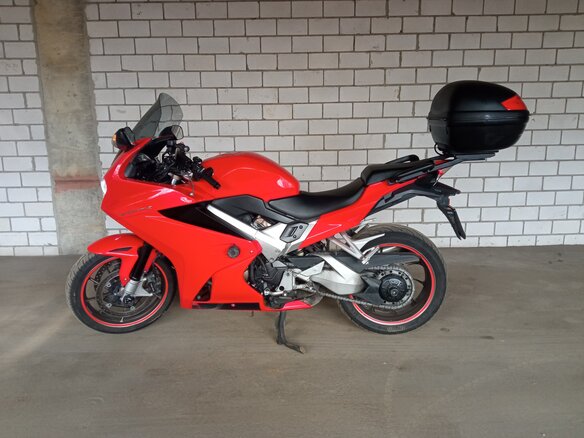 2014 Honda VFR 800, красный, 730000 рублей - вид 7