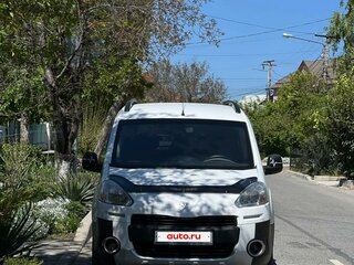 2012 Peugeot Partner II Рестайлинг, белый, 700000 рублей, вид 2