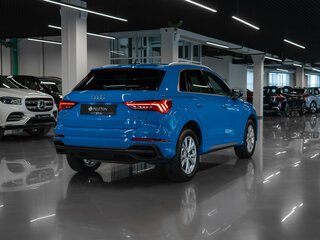 2023 Audi Q3 45 TFSI II (F3), синий, 3900000 рублей, вид 5
